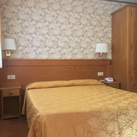 Sporting Otel 3*